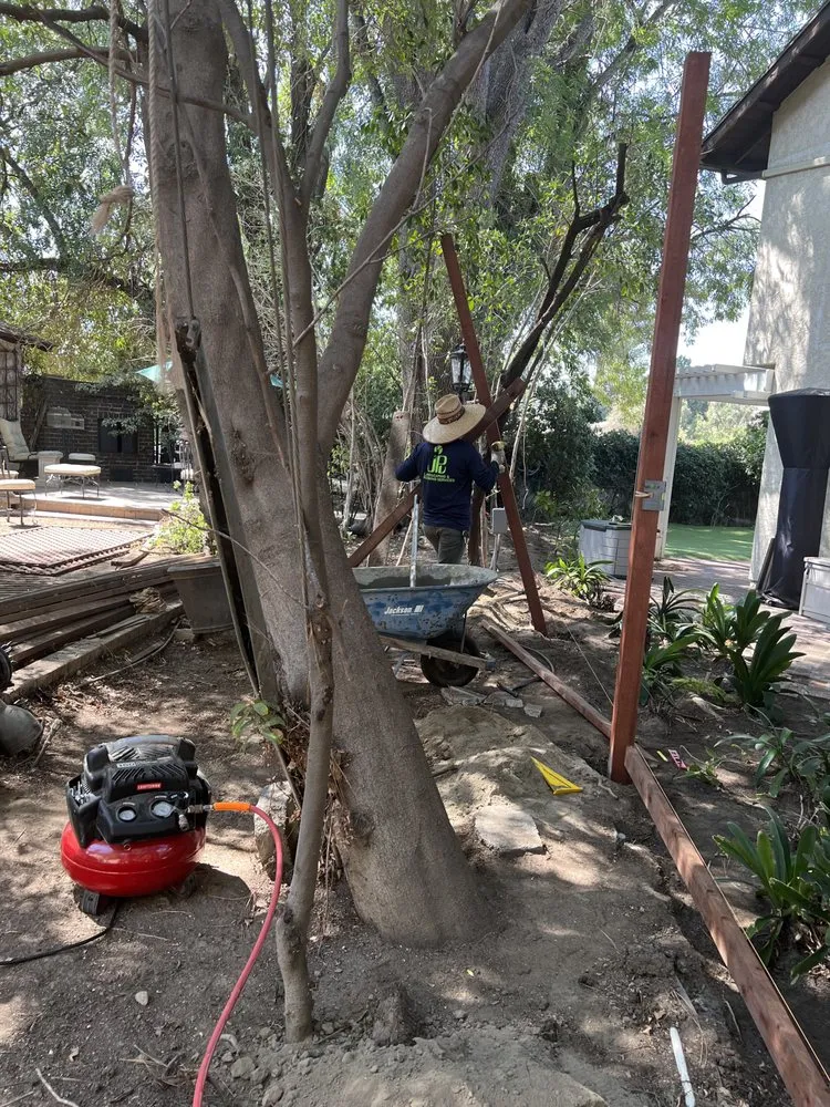 Affordable yard maintenance experts serving Sylmar, CA - JPL Landscaping