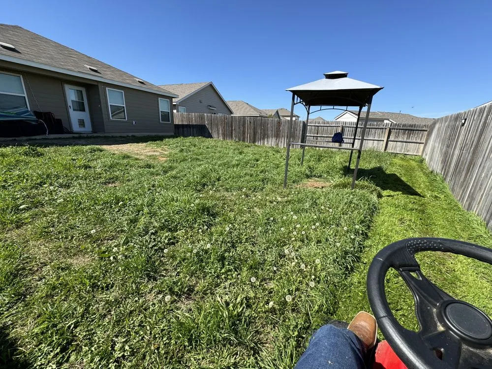 Reliable garden landscaping for homes in San Antonio, TX by JPL Lawn