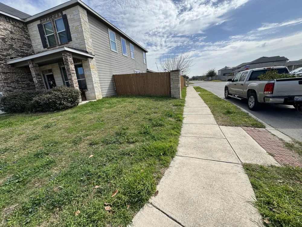 Professional lawn mowing service in San Antonio, TX - JPL Lawn
