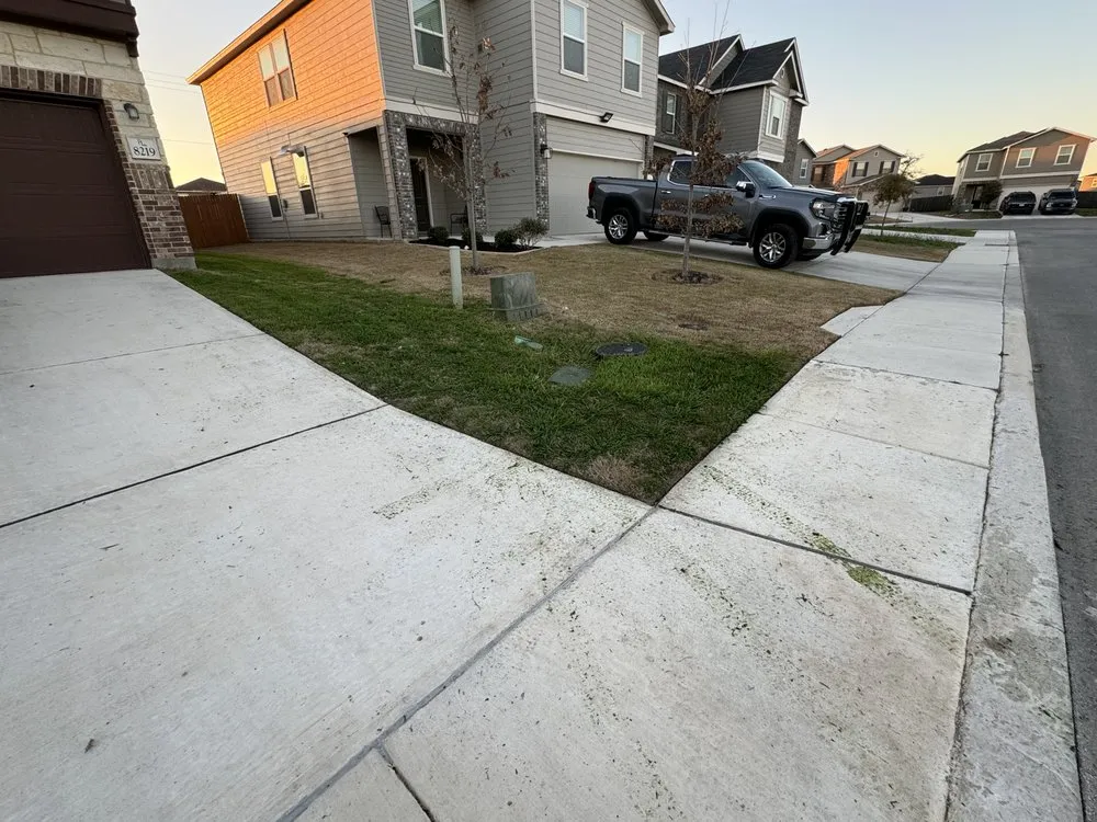 Custom yard cleanup service in San Antonio, TX by JPL Lawn