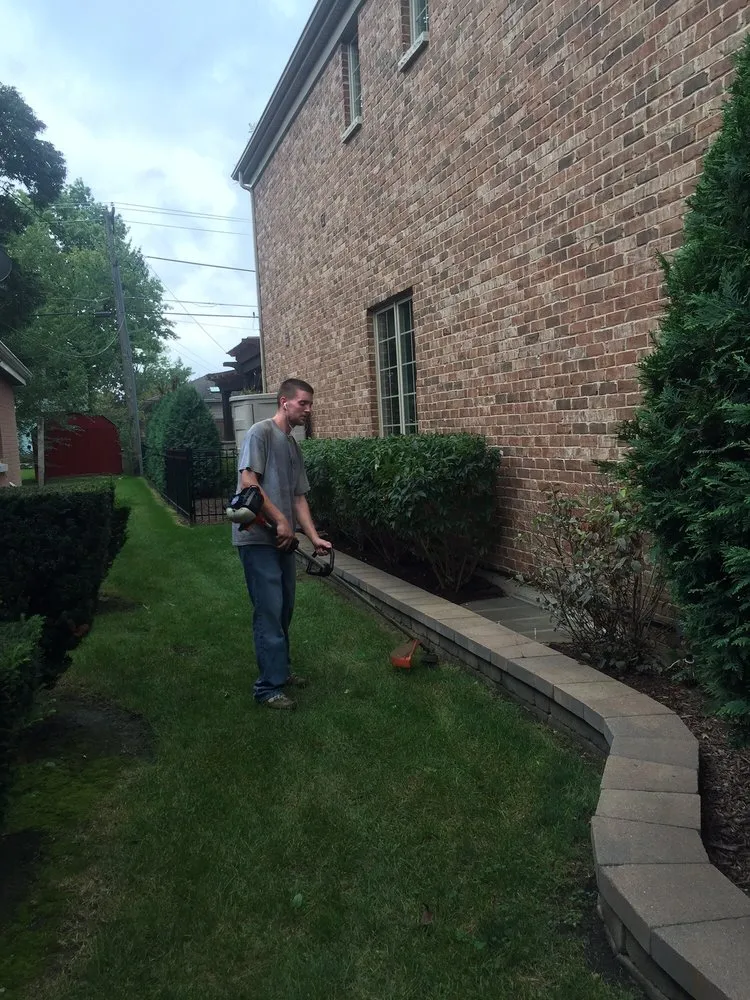 Expert garden landscaping for residential properties across Elmhurst, IL - JPL Property Services