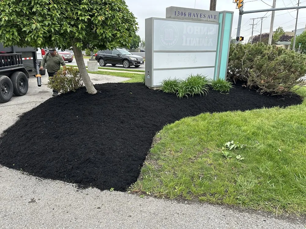 Reliable lawn care service in Norwalk, OH - JPS Landscape And Mowing