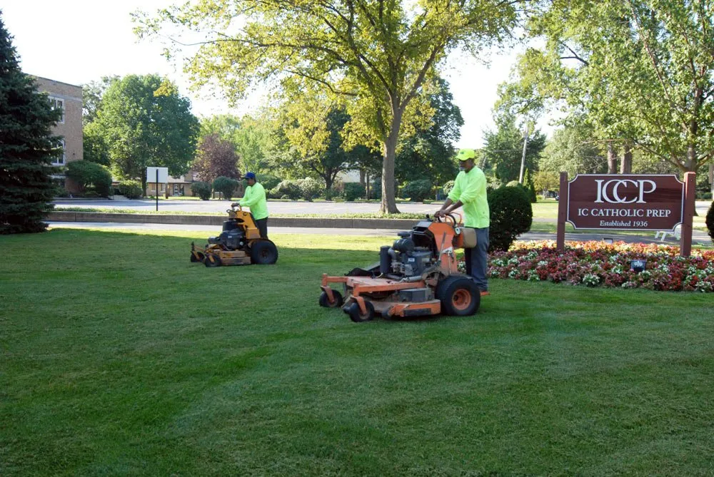 Professional outdoor landscaping experts serving Elmhurst, IL - JP's Landscaping