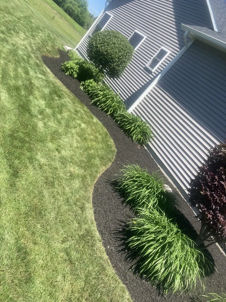 Custom garden landscaping in Syracuse, NY by Jp’s Landscaping