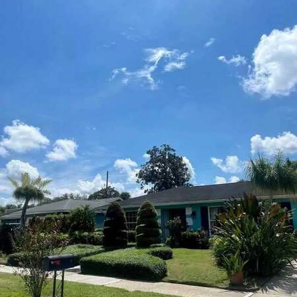 Local residential landscaping for beautiful yards across Orlando, FL - JP's Lawn Maintenance