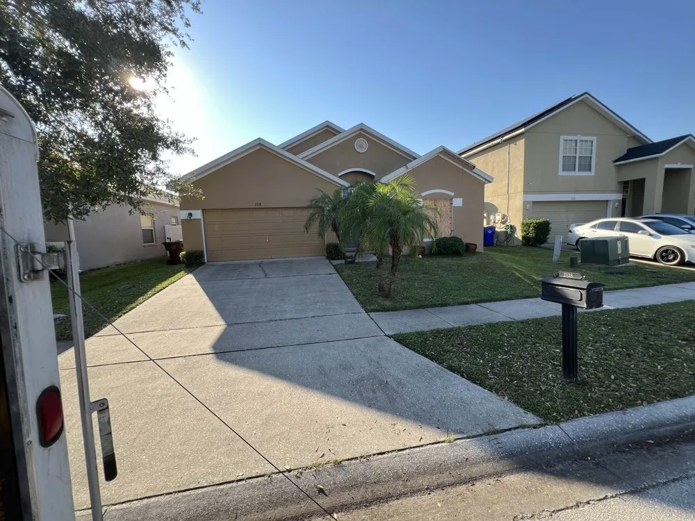 Top-rated landscaping services experts serving St. Cloud, FL - Jp's Lawnscaping