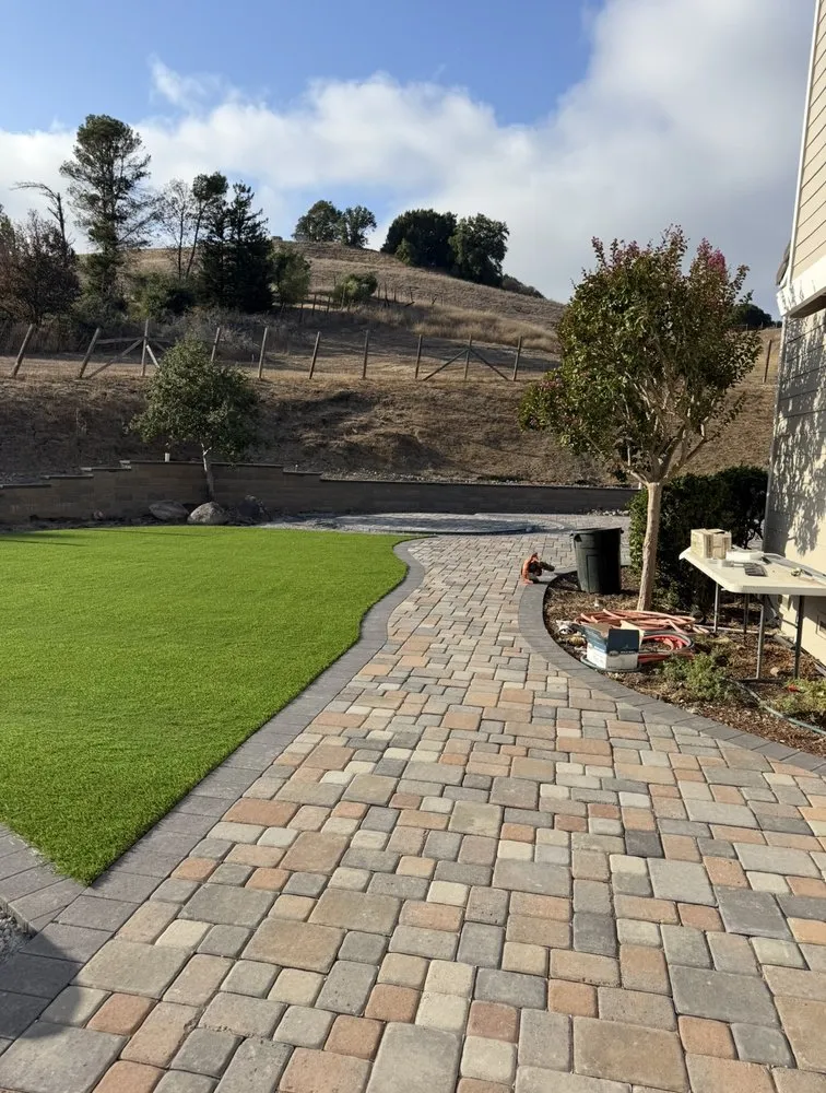 Trusted yard cleanup service for homes in Richmond, CA by JP’s Service Co.