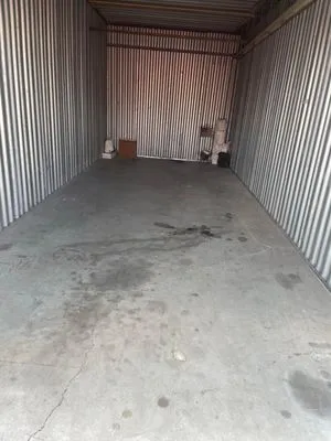 Jp’s Universal Services Logo