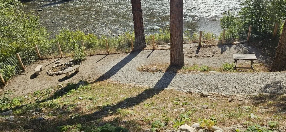 Expert lawn mowing service in East Wenatchee, WA - JR & Angi Landscaping