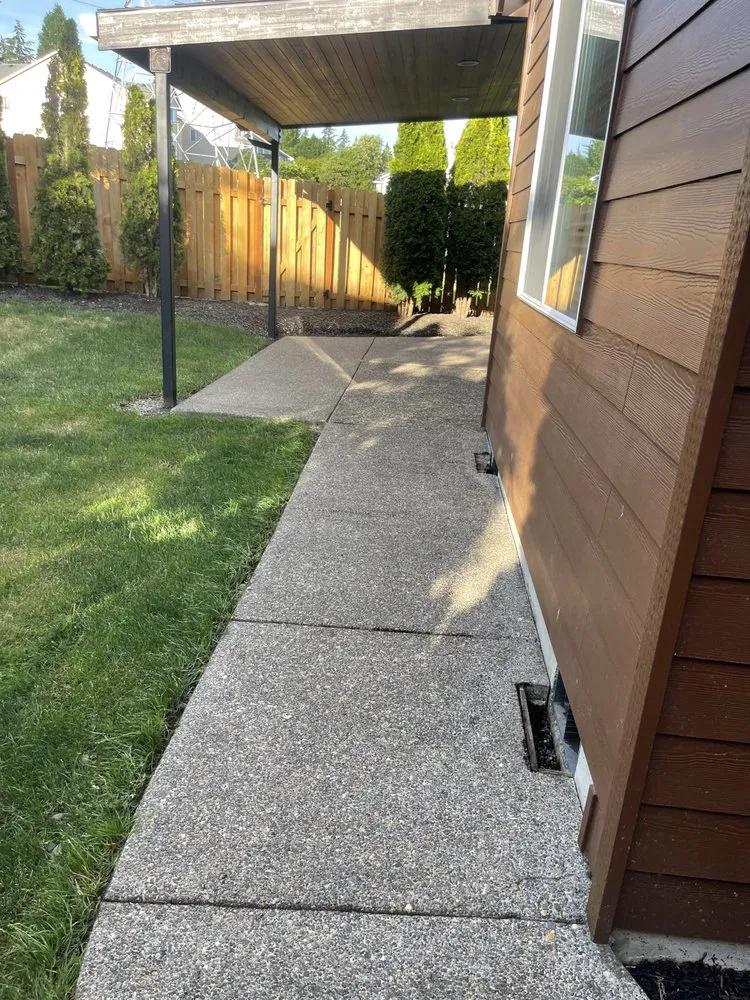 Trusted garden landscaping for outdoor upgrades in Tigard, OR by Jr & sons landscaping