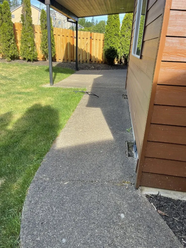 Custom yard cleanup service for residential properties across Tigard, OR - Jr & sons landscaping