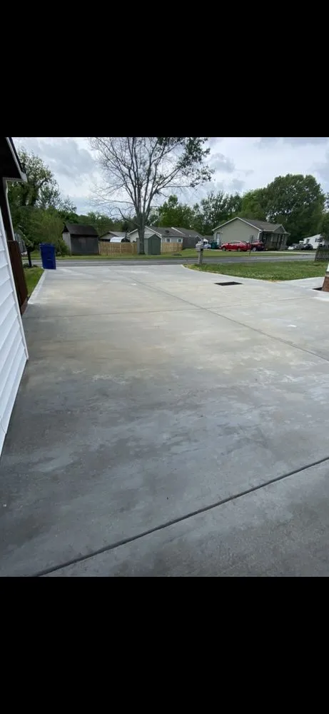 Custom landscape installation for year-round maintenance in Powell, TN by JR Concrete