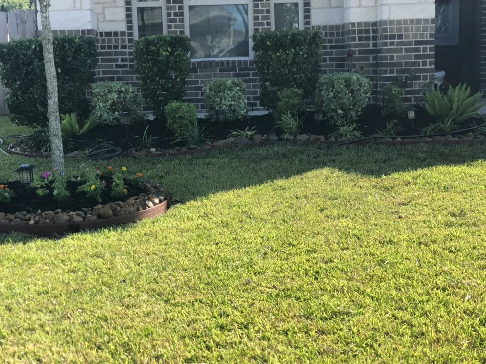 Professional lawn mowing service experts serving Crosby, TX - JR Flores Landscape Services