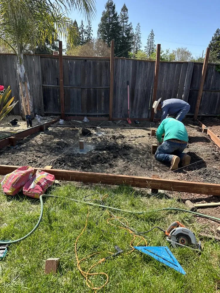 Top-rated lawn care service in San Carlos, CA by JR Gardening Service