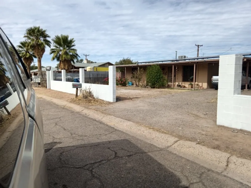 Professional lawn mowing service experts serving Tucson, AZ - J&R Hardscapes