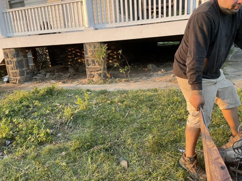 Local yard maintenance in Brooklyn Park, MD by Jr Junk Removal