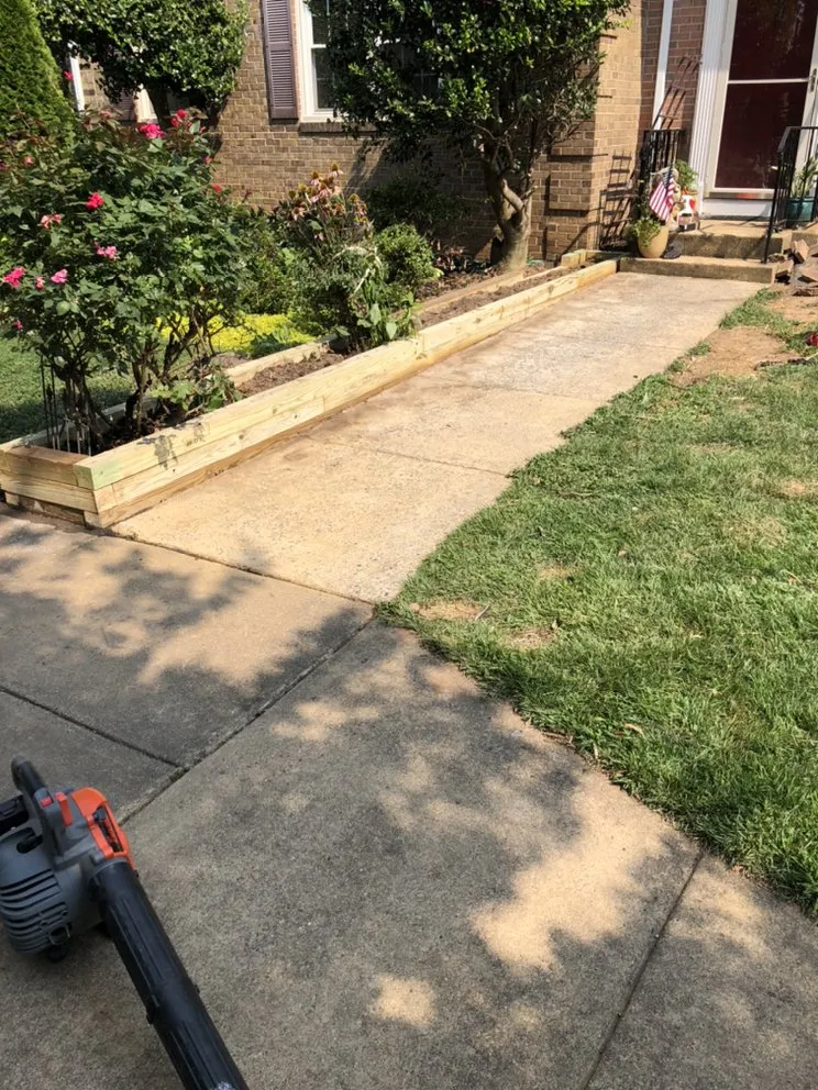 Custom garden landscaping near you in Fairfax, VA by JR Landscape