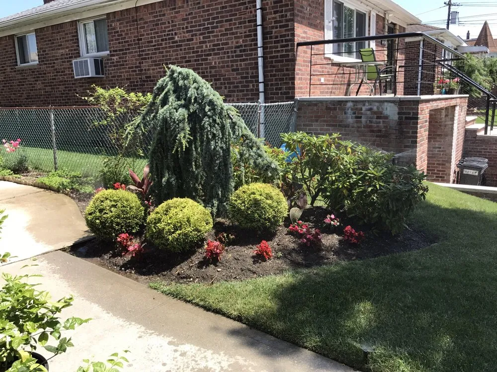 Affordable outdoor landscaping for beautiful yards in Flushing, NY by JR Landscape of New York