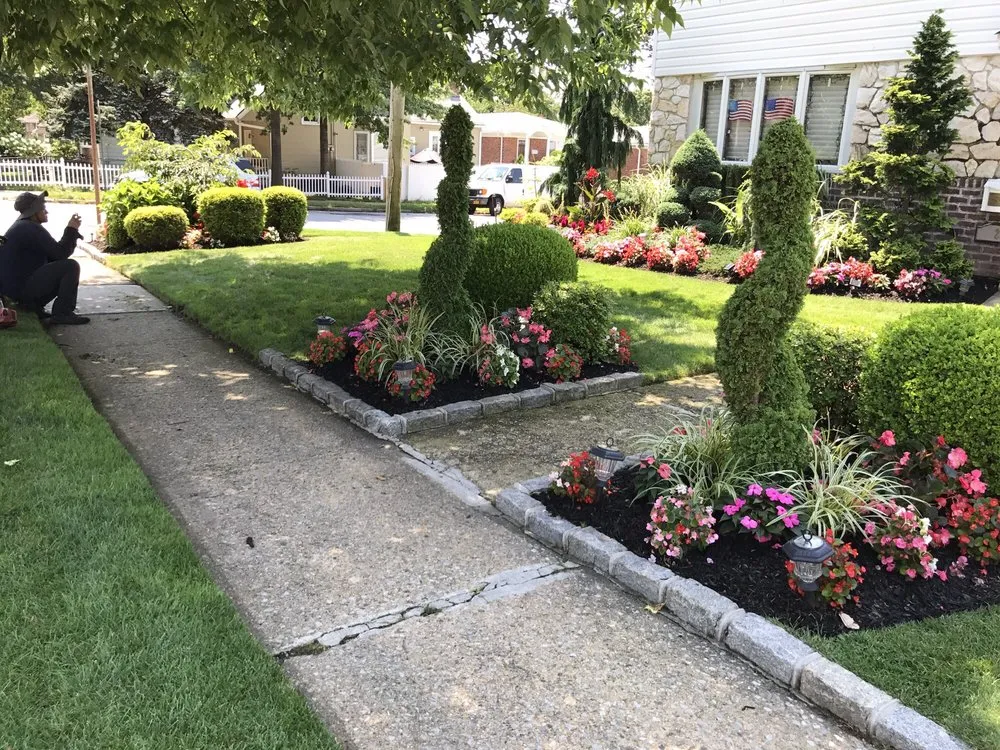 Expert landscaping services experts serving Flushing, NY - JR Landscape of New York