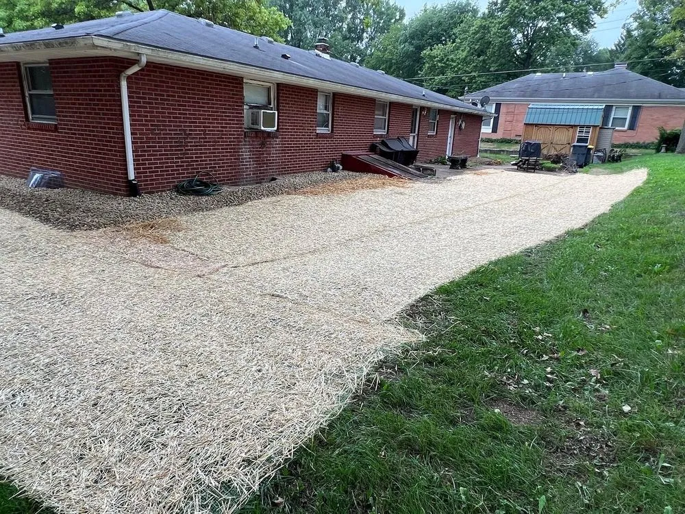 Professional landscape design for homes in Anderson, IN by Jr Landscapes