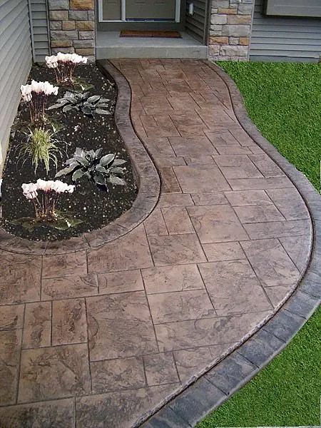 Trusted lawn care service experts serving Gardena, CA - Jr landscaping & concrete