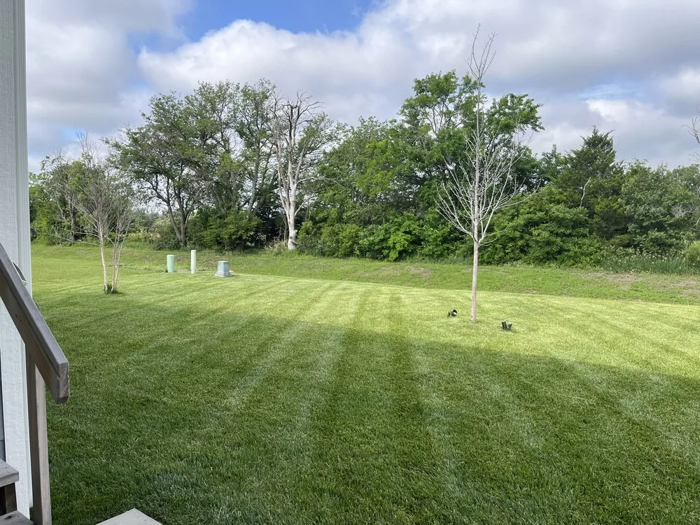Trusted lawn mowing service in Wichita, KS by Jr Landscaping & Lawn Service