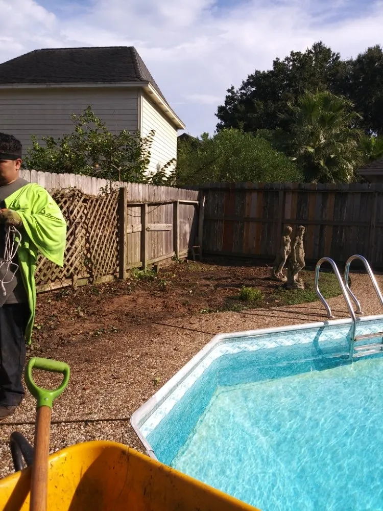 Expert lawn care service in Houston, TX - J&R Landscaping and Construction