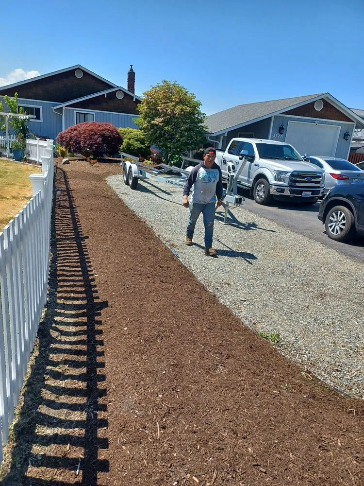 Reliable outdoor landscaping for beautiful yards in Bremerton, WA by J&R Landscaping