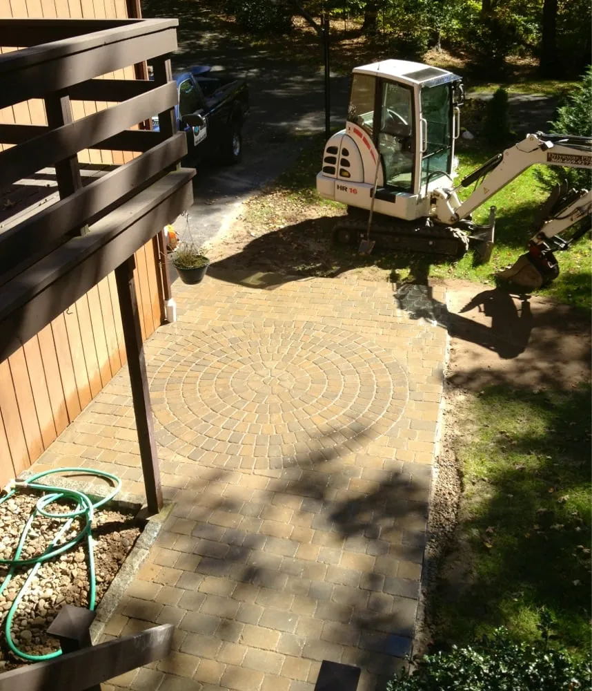Local landscape installation experts serving Clinton, CT - J&R Landscaping