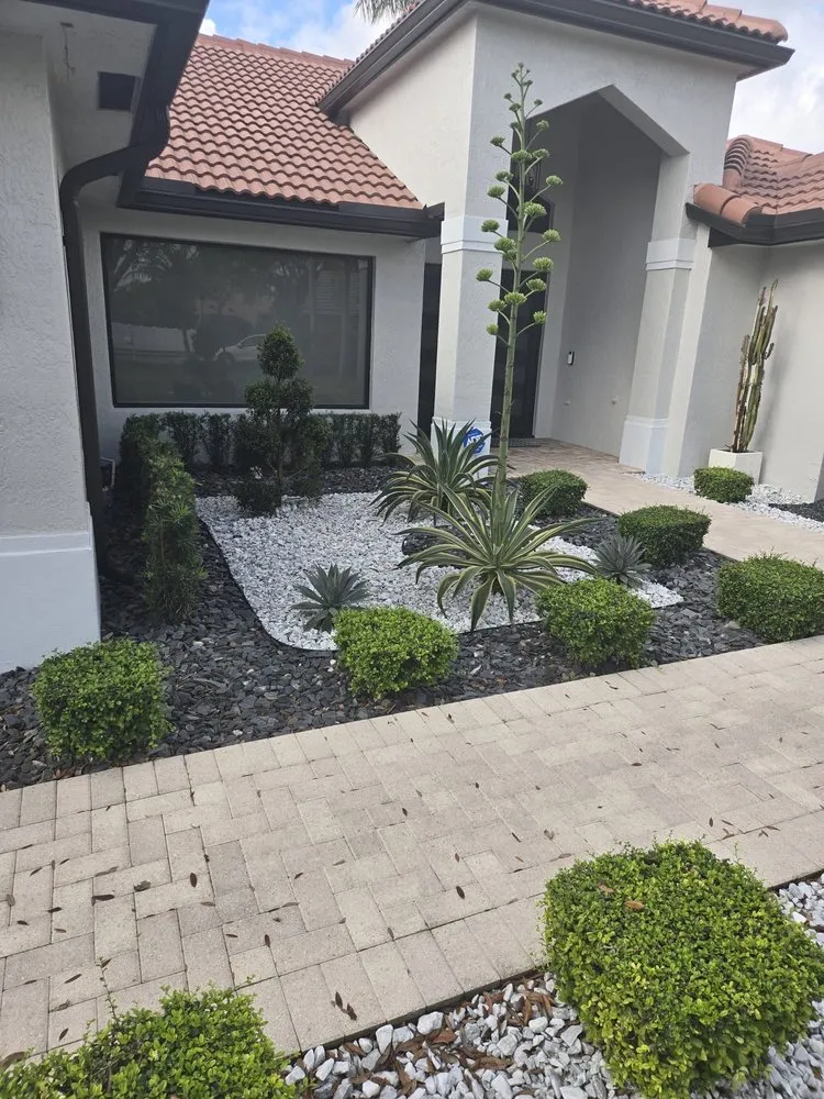 Top-rated garden landscaping experts serving Davie, FL - Jr Landscaping