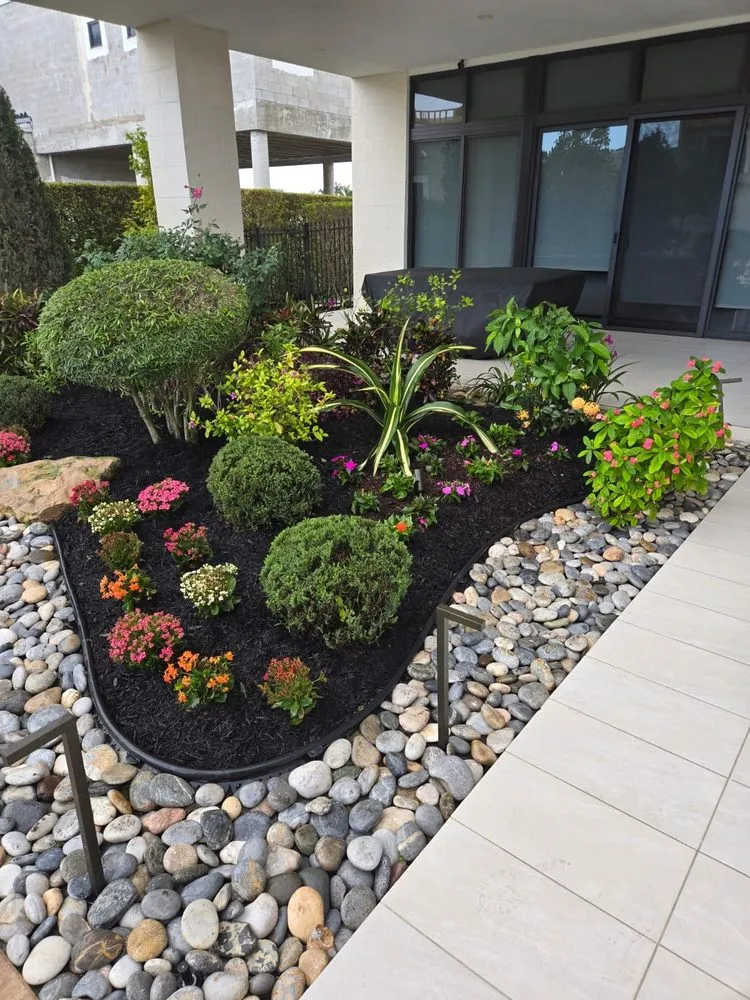 Expert lawn mowing service near you in Davie, FL by Jr Landscaping