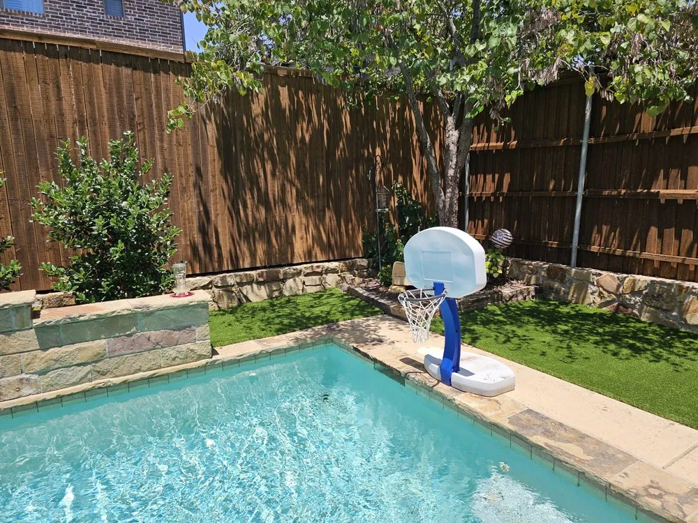 Custom yard cleanup service in Fort Worth, TX - JR Landscaping