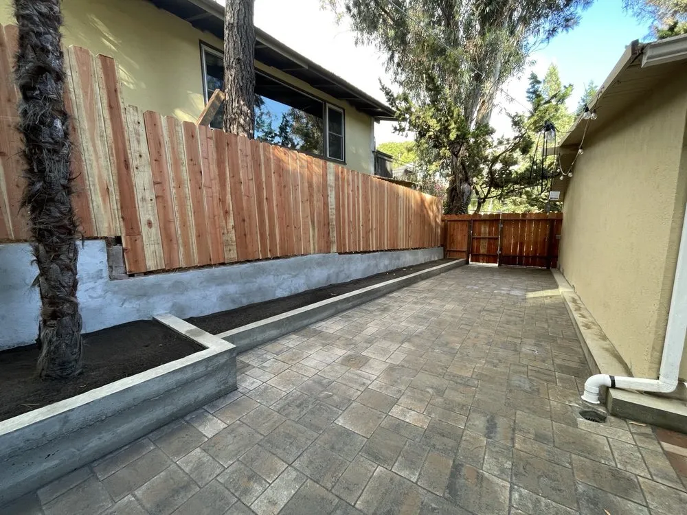 Custom lawn mowing service for outdoor upgrades in Oakland, CA by JR Landscaping