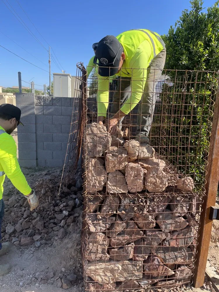 Custom lawn mowing service in Peoria, AZ - J&R Landscaping