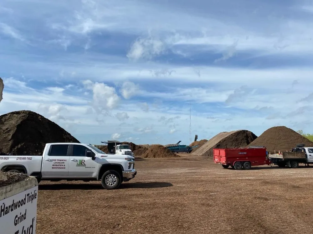 Professional residential landscaping in San Antonio, TX by JR Landscaping