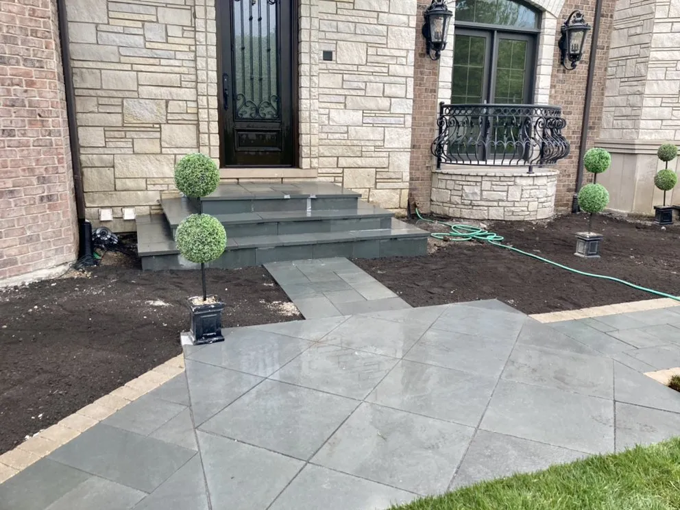 Affordable residential landscaping in Chicago, IL - JR Landscaping Service