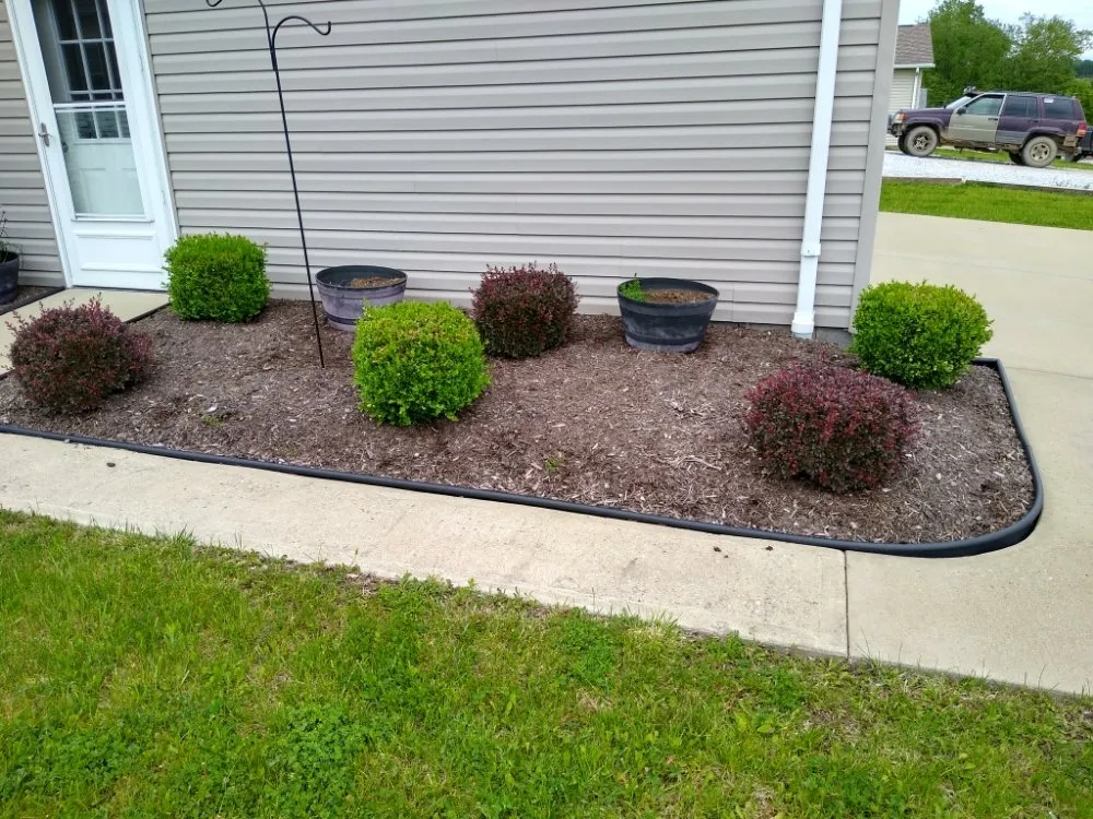 Local outdoor landscaping in Cadiz, OH - J&R Lawn And Tree Maintenance