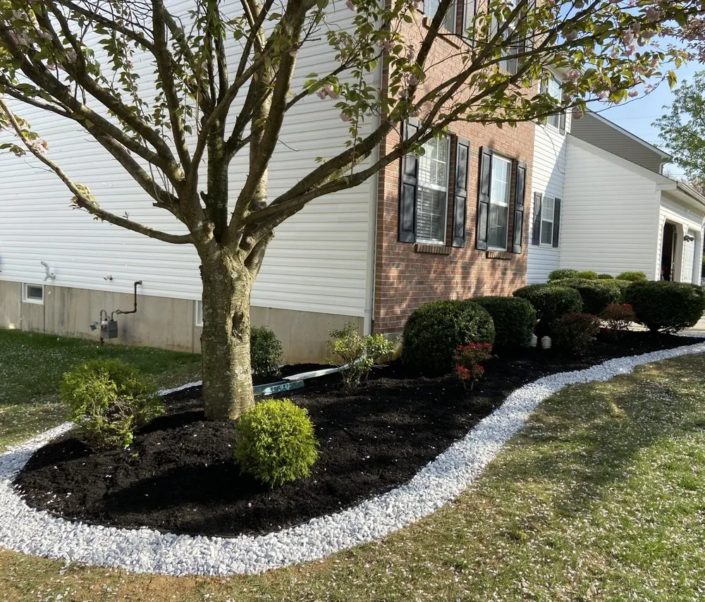 Professional yard cleanup service in Stewartsville, NJ by J&R Lawn Care and Maintenance