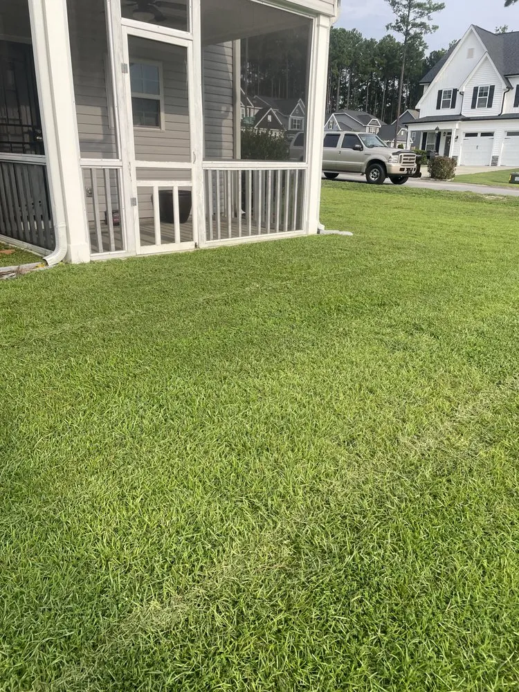 Reliable lawn care service with custom design across Spring Lake, NC - J&R Lawn Care