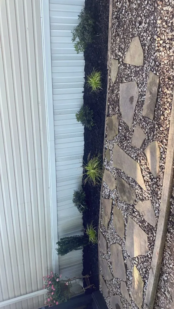 Custom lawn mowing service experts serving Magee, MS - J&R Lawncare & Landscaping