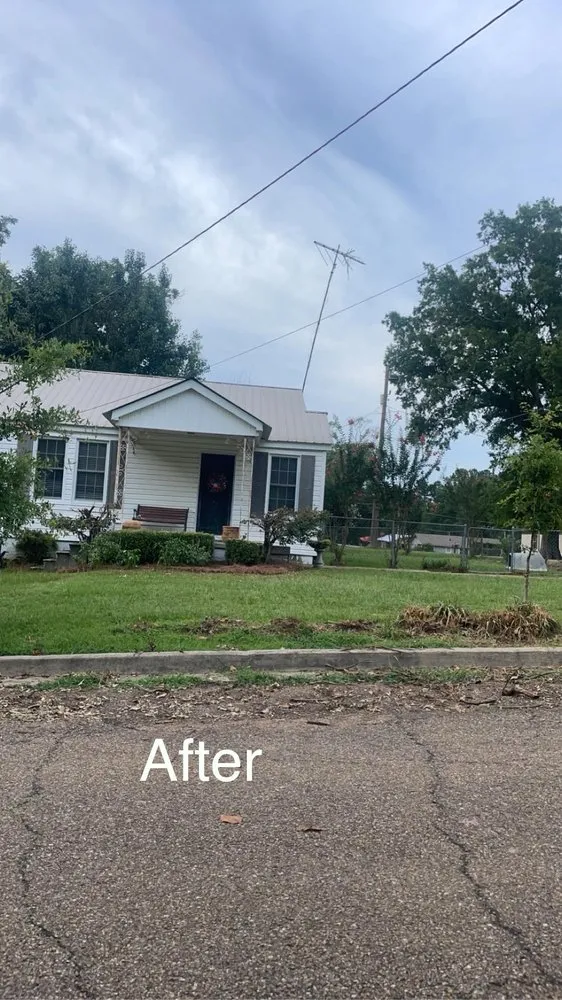 Professional outdoor landscaping in Magee, MS by J&R Lawncare & Landscaping