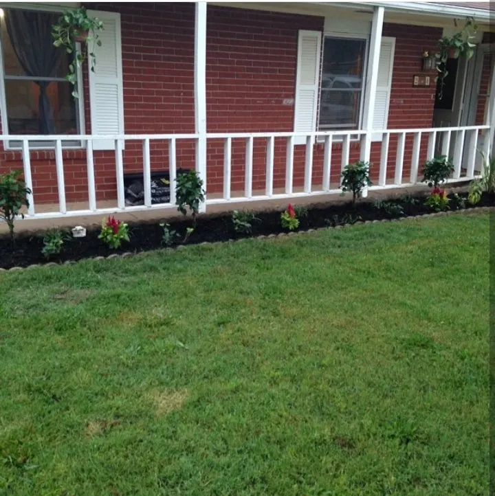 Expert garden landscaping in Rogers, AR by JR Mowing