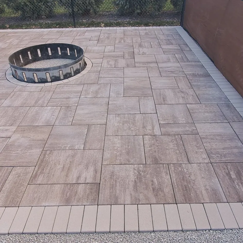 Local garden landscaping experts serving Elgin, IL - JR Pavers & Landscaping