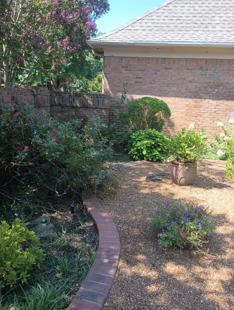 Affordable landscape design experts serving Memphis, TN - JR Rosales Landscape