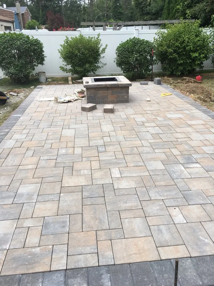 Reliable yard maintenance for homes across Central Islip, NY - JR Rubi Tree Services