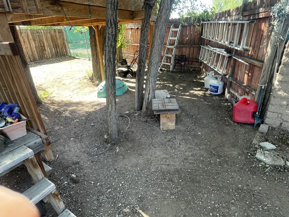 Custom yard maintenance in Rio Rancho, NM by JR Scapes