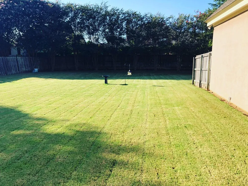 Top-rated yard maintenance with custom design in Montgomery, AL by JR Yards