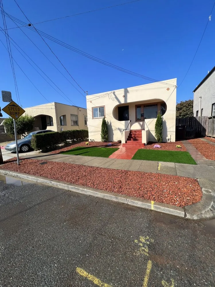 Reliable yard cleanup service for outdoor upgrades across Newark, CA - JRA gardening & Landscaping