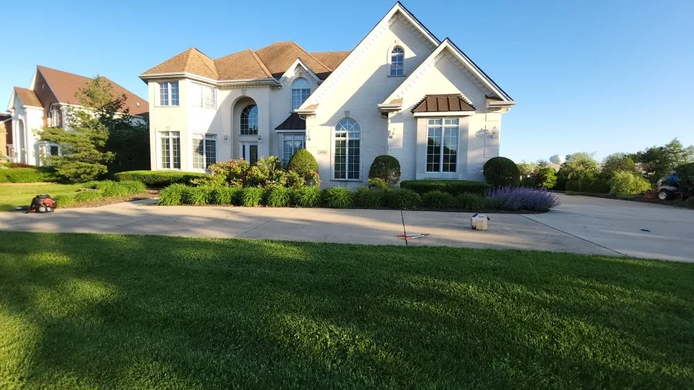 Expert lawn care service in Burbank, IL by JRB landscaping and snowplowing