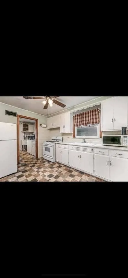 Trusted landscape design for homes across Oak Lawn, IL - JRBR Enterprises